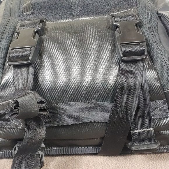 Tactical Backpack Hiking Traveling Camping Large Size - Picture 8 of 15